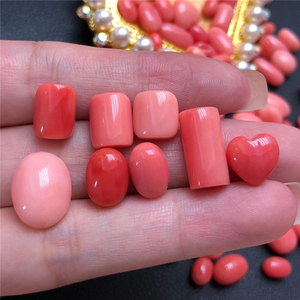 粉色有机宝石戒指