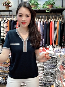 丝衣菲女装针织衫