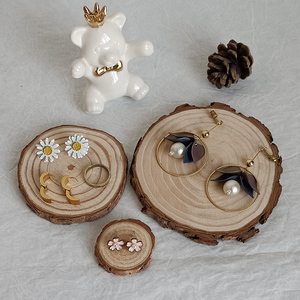 珠宝饰品首饰耳钉耳环展示板拍照陈列道具橱窗松木片木头拍摄摆拍