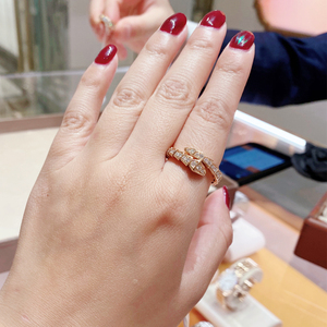 正品代购 bvlgari/宝格丽 蛇头戒指 18k金满钻 蛇形情侣对戒 婚戒