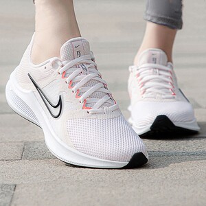 女士耐克鞋正品