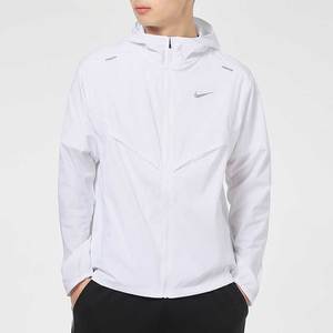 Nike耐克夏季新款防风服男薄款梭织外套运动夹克休闲防风衣CZ9071