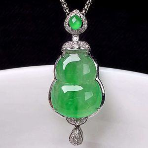 天然翡翠葫芦镶嵌18k金项链缅甸站阳绿帝王绿玉佩件男女款a货吊坠
