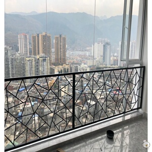 免打孔高层窗户防护栏儿童安全阳台室内防盗网窗飘窗创意家用自装