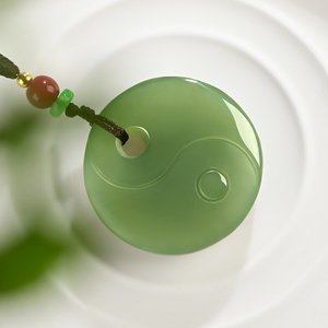 和田玉白玉太极玉吊坠男女款玉石项链挂件天然青海料青玉八卦玉坠