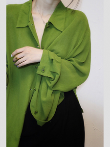 现货{运费险}法式绝美绿色衬衫女慵懒长袖雪纺衫独特别致漂亮上衣