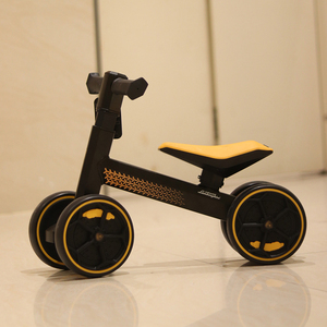 兰博基尼平衡车儿童1-3岁2无脚踏宝宝滑行车四轮滑步溜溜车周岁礼