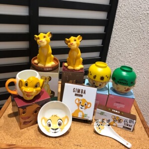 现货 日本购回狮子王辛巴陶瓷杯加湿器存钱罐勺子碗餐具