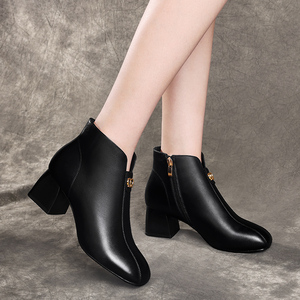 富贵鸟真皮短靴女粗跟高跟鞋三接头冬季加绒皮鞋中跟方头妈妈靴子
