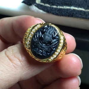 天然a货翡翠墨翠戒指  高冰种透亮18k金镶玉磨砂龙头成品手饰男款