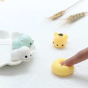 海豹团子君撒气系动物发泄礼物捏捏乐可爱系opp装