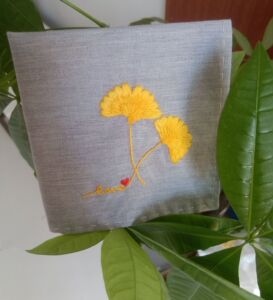 银杏叶纯手工刺绣纯棉手帕定制diy材料包 成品送女友  男友