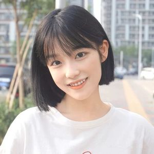 假短发型女韩