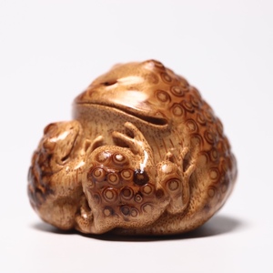 山宁竹舍 名家刘群阳精品竹根雕母子金蟾把件