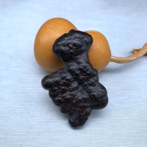 新疆撒哈拉沙漠黑金刚石天然精品奇石造型观赏小原石挂件吊坠料-6