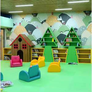 幼儿园绘本馆展架图书馆阅读区儿童书柜圣诞树造型书架组合展示架