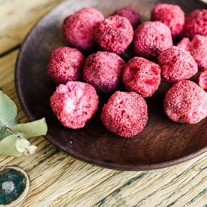 小涵故事 杨梅脆冻干杨梅干水果脆口感脆无添加零食30g