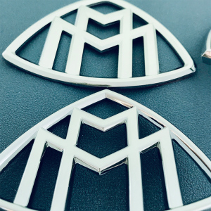 适用于奔驰迈巴赫s级立标s600引擎盖迈巴赫标志车头标尾标改装