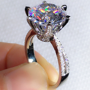 18k金8克拉莫桑石钻戒鸽子蛋3-4-5-6克拉皇冠双环围脖钻石戒指女