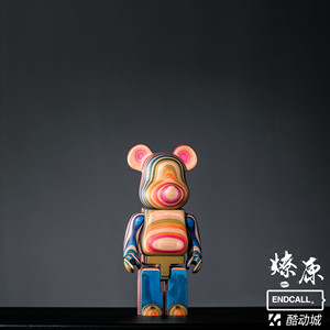000人付款淘宝bearbrick400% 木头彩虹熊暴力熊桌面玩偶摆件公仔手办