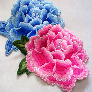 800人付款淘宝大牡丹烫花布贴花 戏曲舞台绣花贴片 大红  外贸全刺绣