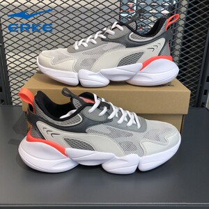 鸿星尔克打折鞋