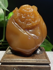 正宗印尼金田黄精品挂件 太湖石 雅安绿原石 优质冻石 石雕藏品