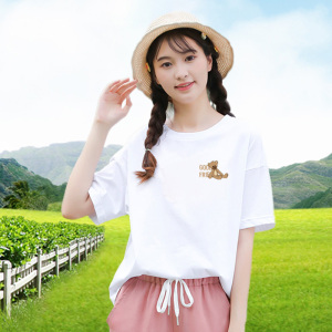 初中女生衣服