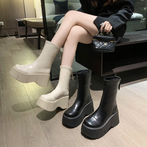 厚底马丁靴女2023年新款松糕瘦瘦弹力靴韩版超高跟增高中筒短靴女