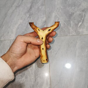 麻梨弹弓架实木弹弓火琉璃原木弹弓把随型原叉龙头雕刻手把弹弓