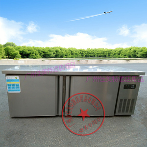 爱雪qb-04lh冷藏柜1.8米平面暗管保鲜工作台 平冷操作台冷冻柜