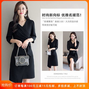 2022年柔情女人春装新款拉素春季女装专柜正品俏雅型魅力连衣裙