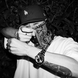 素本纯衣旗舰店天猫美国西海岸匪帮面罩hip-hop嘻哈街头涂鸦腰果花