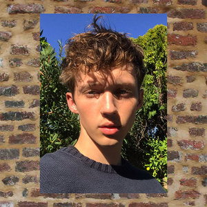 troye sivan海报d262/戳爷海报 troyesivan 海报 特洛耶希文 墙贴