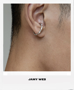 JAMY WEE原创情侣款925纯银镀白金褶皱肌理简约单环耳夹/戒指单只