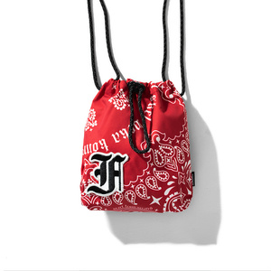 lola 街头潮牌腰果花满印斜跨小包女国潮嘻哈夜光包带收口袋包包