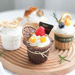 网红纸杯蛋糕纸杯卷边麦芬杯蛋糕纸杯子耐高温烘焙马芬杯蛋糕纸托