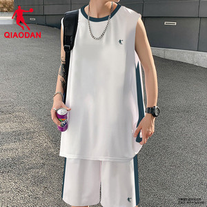 乔丹夏季篮球服运动套装男2024新款休闲速干短袖t恤篮球背心球衣