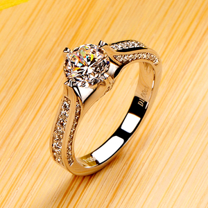 美国莫桑石钻石戒指钻戒珠宝时尚首饰品女钻戒婚戒可定莫桑石9118