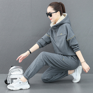 加绒运动服套装女秋冬季2020年新款羊羔绒保暖二件套加厚休闲卫衣