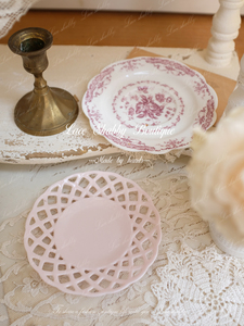 太美了！法式复古浪漫风格淡粉色陶瓷镂空雕花甜点盘子收纳盘