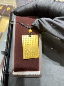 周大福正品代购 传承系列 9999足金吊坠 龙纳百福黄金挂坠吊坠