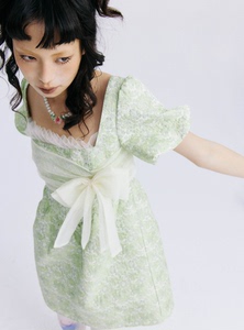 迷路森林原创设计-少女假日-提花甜美绿色泡泡袖绑带连衣裙22