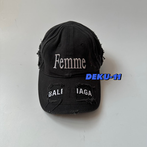 国内现货Balenciaga/巴黎世家秋季23 Femme双层破坏帽子黑色