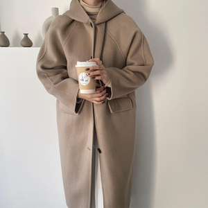 清潭洞九号 22秋冬新款 沙茶色高及连帽 双面羊绒大衣女 羊毛外套