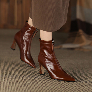 粗跟女士半高皮靴