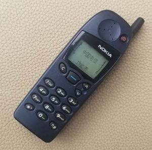 诺基亚5110怀旧收藏直板古董手机原装二手正常使用