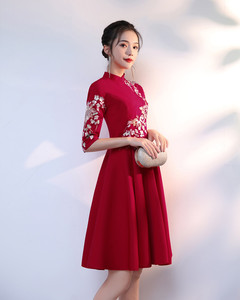 新款刺绣旗袍女礼仪迎宾小姐学生颁奖年会店开业礼服长款短款红色