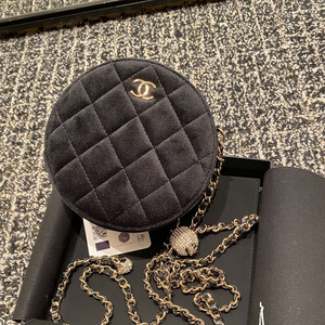 巴黎萌猫chanel/香奈儿圆饼包小新款丝绒钻球斜挎包专柜正品代购