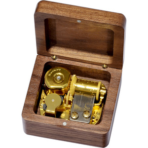 潘多拉之心 蕾西·巴斯卡比鲁 发条音乐盒八音盒 pandora hearts